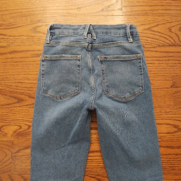 Good American Jeans Good Legs Blue 655 - Picture 6 of 10